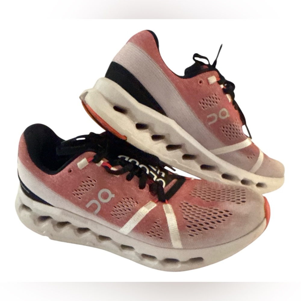 👟On Cloud Cloudsurfer Deep Orange and White Running Sneakers - Women's Size 8.5